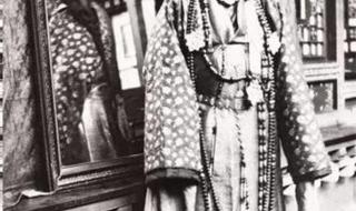 十指不沾泥的下一句